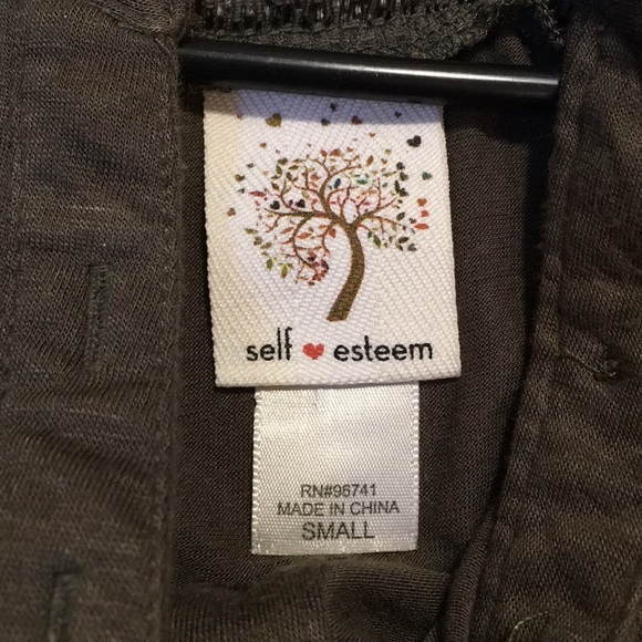 Green sleeveless top - Picture 5 of 5